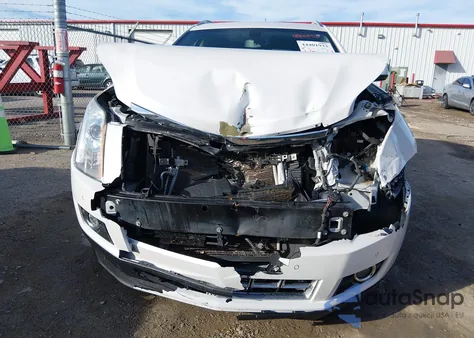 2015 Cadillac Srx Performance Collection z USA, uszkodzony, nr VIN 3GYFNCE30FS634470